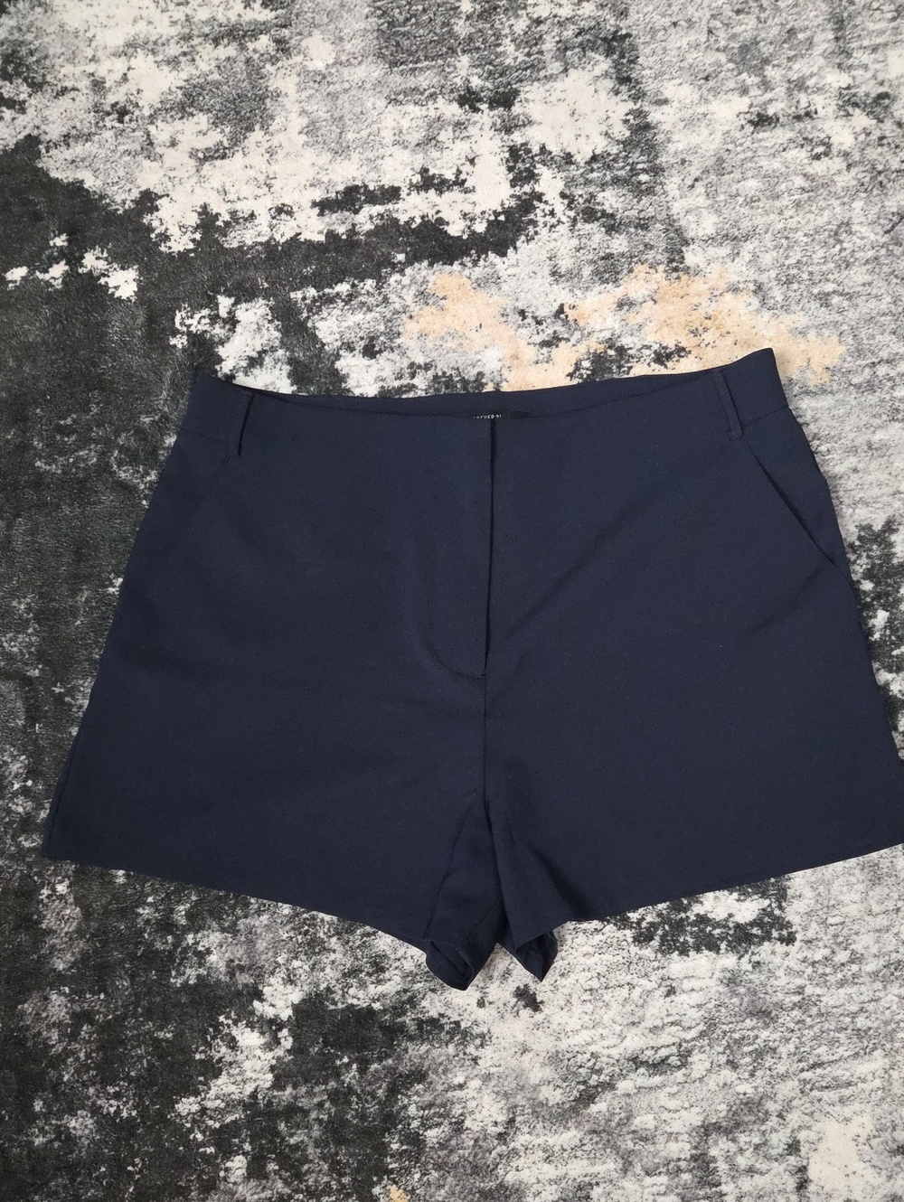 Forever 21 Women’s Large Navy Blue High Rise Tailored Shorts